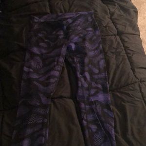 Purple design lulu lemon leggings